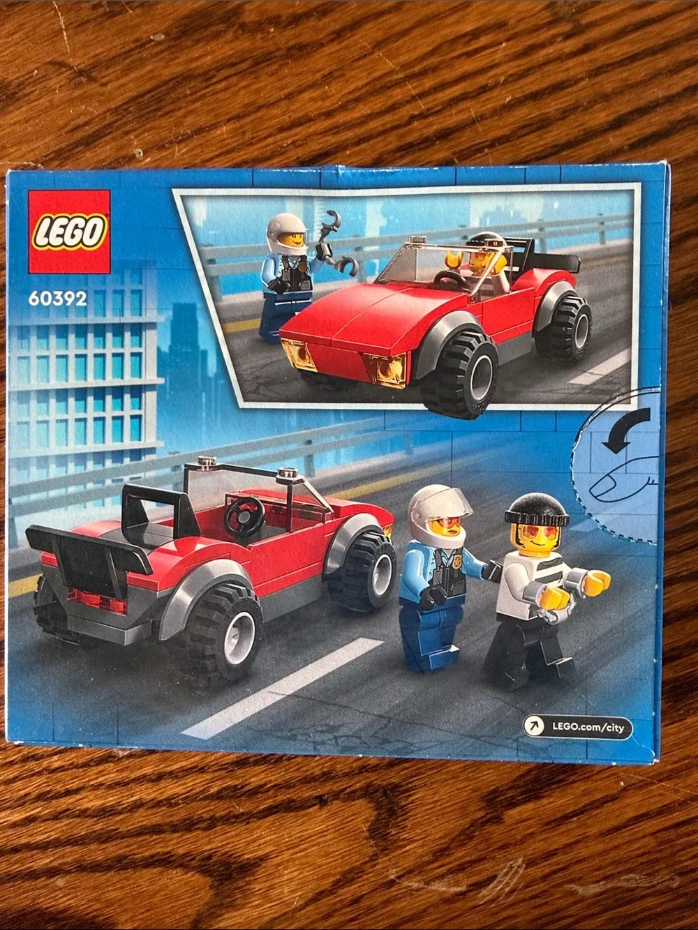LEGO City Police Bike Car Chase set (60392) new in sealed package 59 pieces - Picture 8 of 8